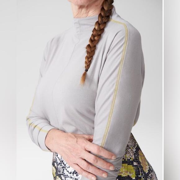 Universal Standard Eris Ash Gray Contrast Stitch Mock Neck shirt top XS 10 12 L - Picture 1 of 11